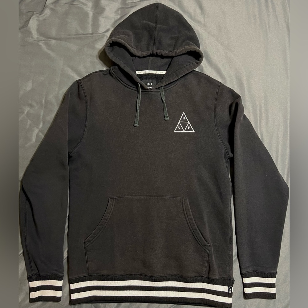 Men’s HUF Pullover Hoodie Size S